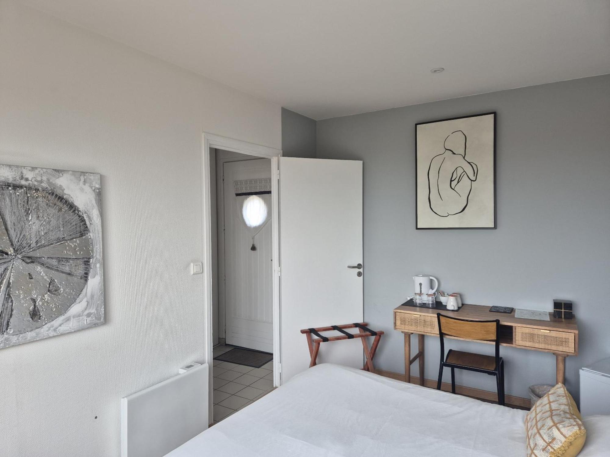 Des Argousiers Hotel